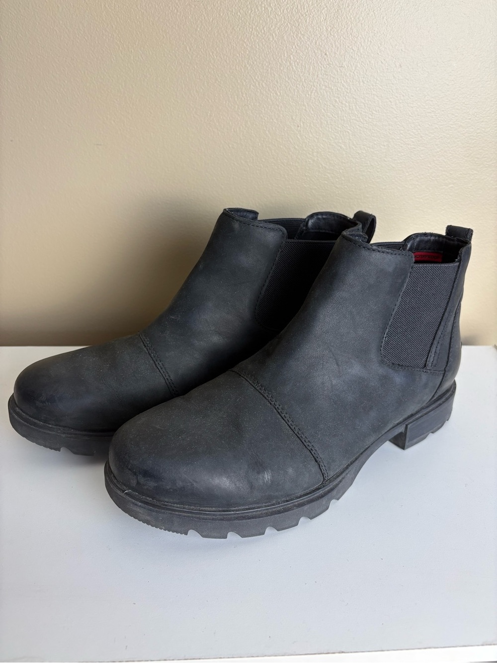 Sorel Emelie III Chelsea Black Waterproof Boots Size 9